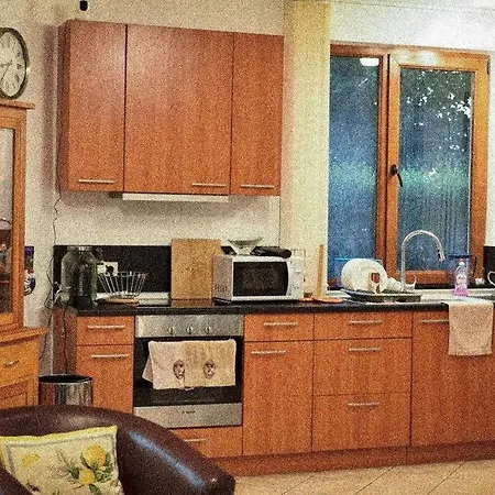Beautiful And Quiet Family Villa