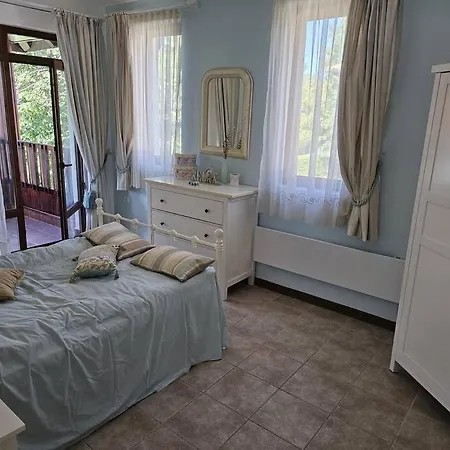 Villa Beautiful And Quiet Family