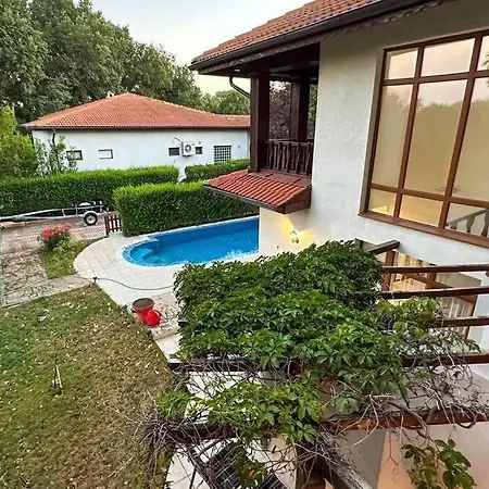 Beautiful And Quiet Family * Kableshkovo (Burgas)